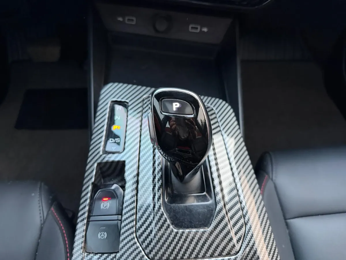 2021 MG 5 1.5T 173HP L4 7DCT,autocango,china used car exporter,china ev exporter,chinese used car exporter,chinese used ev exporter