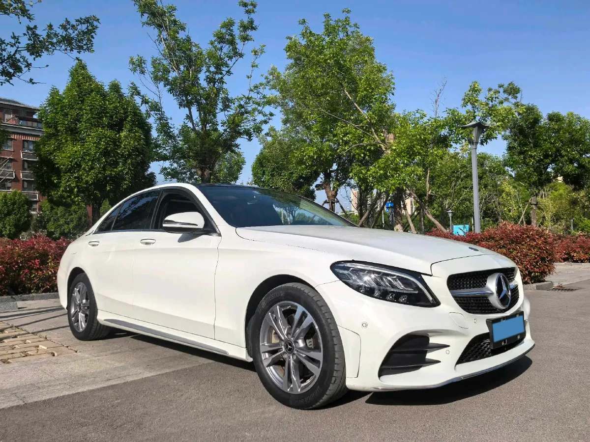 2021 Mercedes-Benz C Class 1.5T 156HP L4 9AT,autocango,china used car exporter,china ev exporter,chinese used car exporter,chinese used ev exporter