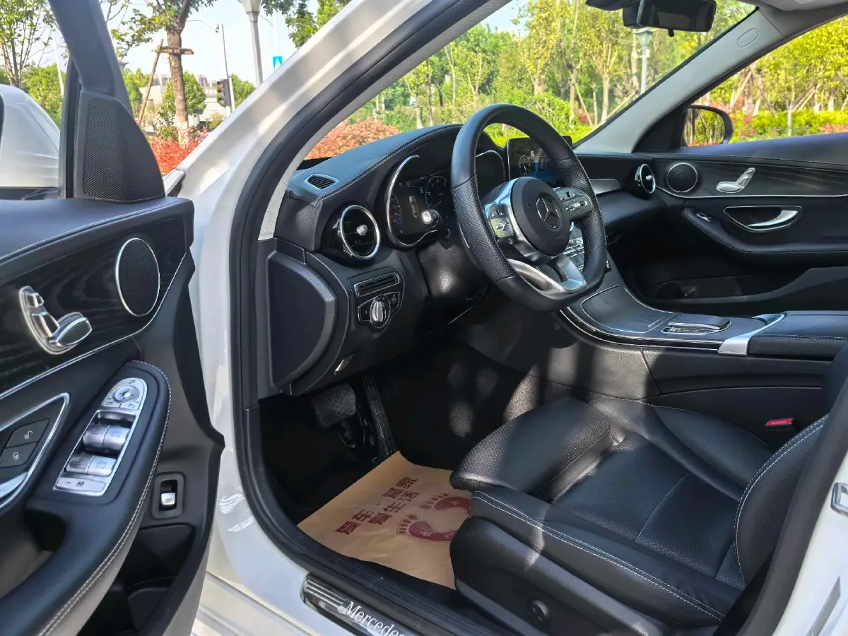 2021 Mercedes-Benz C Class 1.5T 156HP L4 9AT,autocango,china used car exporter,china ev exporter,chinese used car exporter,chinese used ev exporter