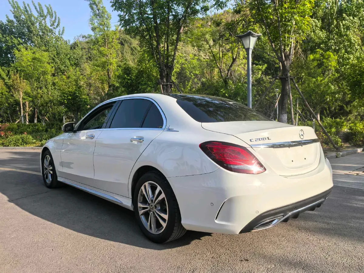 2021 Mercedes-Benz C Class 1.5T 156HP L4 9AT,autocango,china used car exporter,china ev exporter,chinese used car exporter,chinese used ev exporter