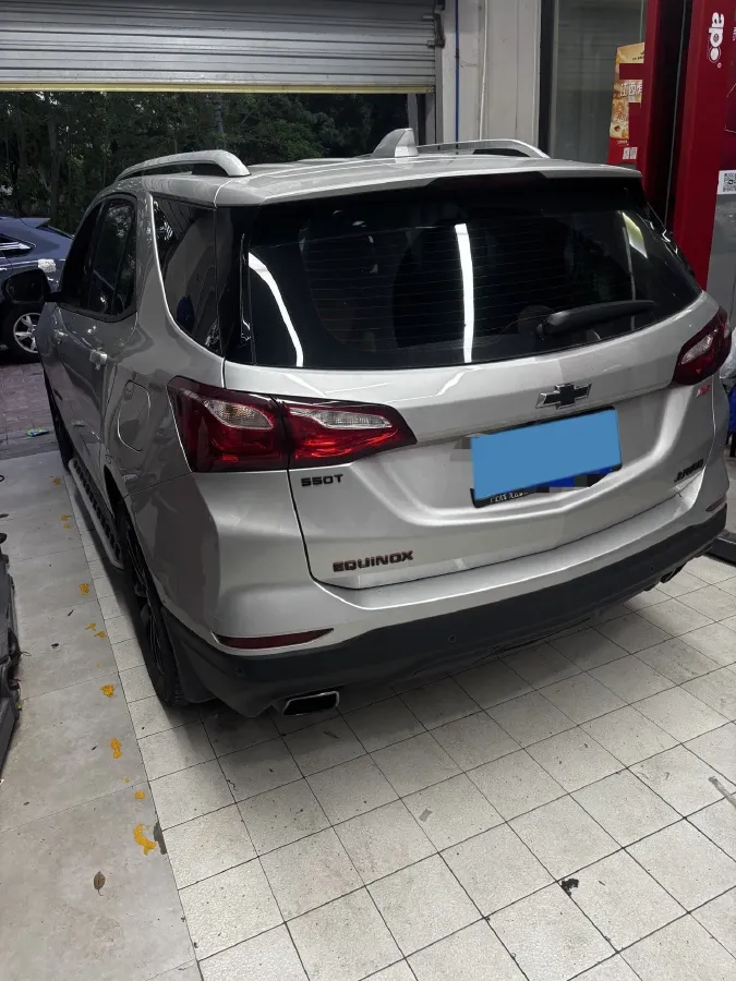 2019 Chevrolet Equinox 2.0T 260HP L4 9AT,autocango,china used car exporter,china ev exporter,chinese used car exporter,chinese used ev exporter
