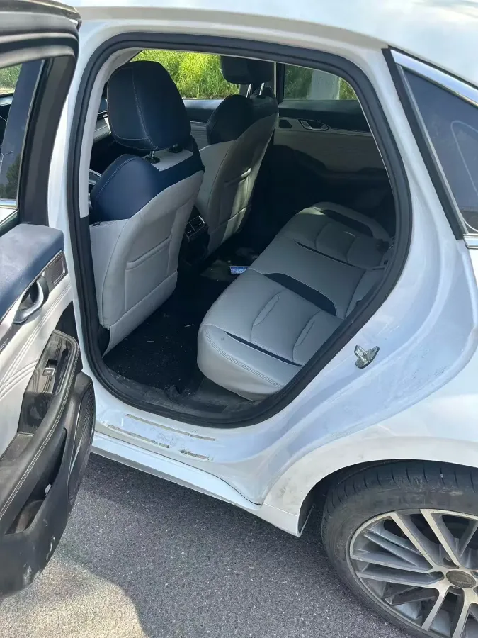 2021 Geely Preface 2.0T 190HP L4 7DCT,autocango,china used car exporter,china ev exporter,chinese used car exporter,chinese used ev exporter