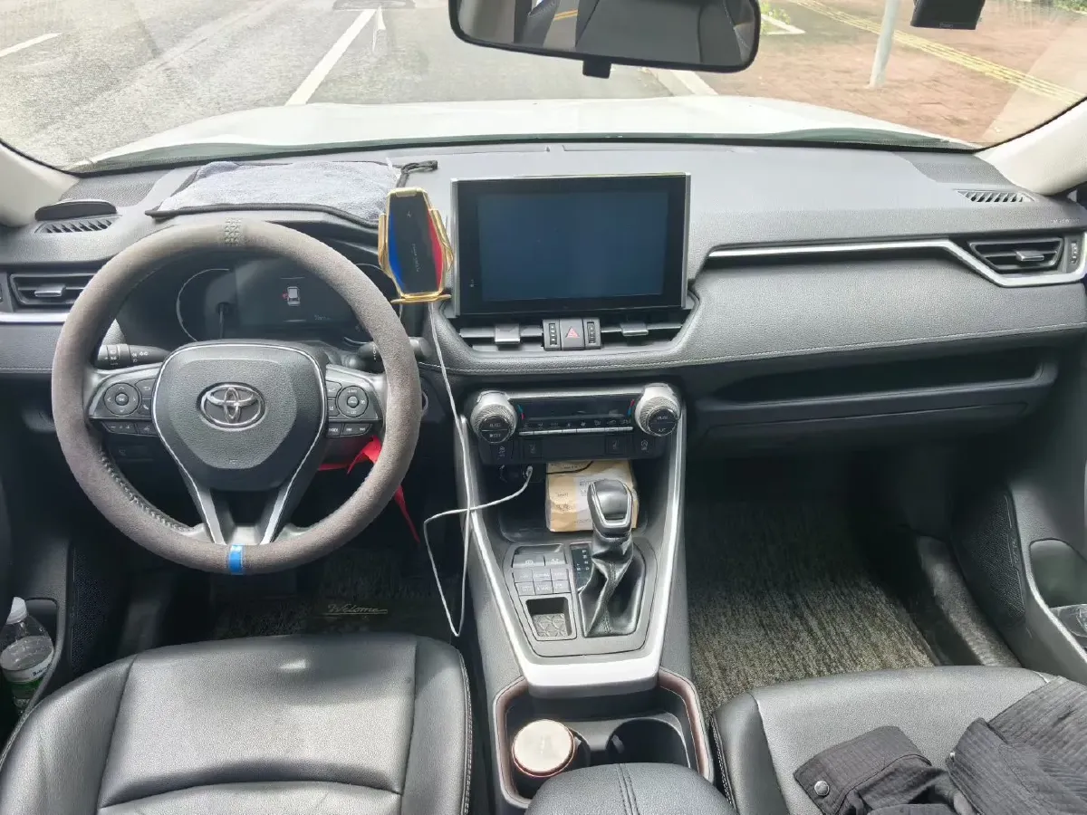 2022 Toyota RAV4 2.0L 171HP L4 CVT,autocango,china used car exporter,china ev exporter,chinese used car exporter,chinese used ev exporter