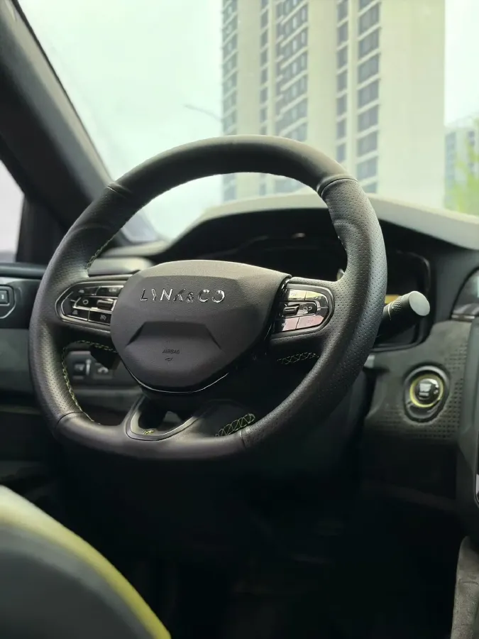 2020 LYNK&CO 03 2.0T 254HP L4 8AT,autocango,china used car exporter,china ev exporter,chinese used car exporter,chinese used ev exporter