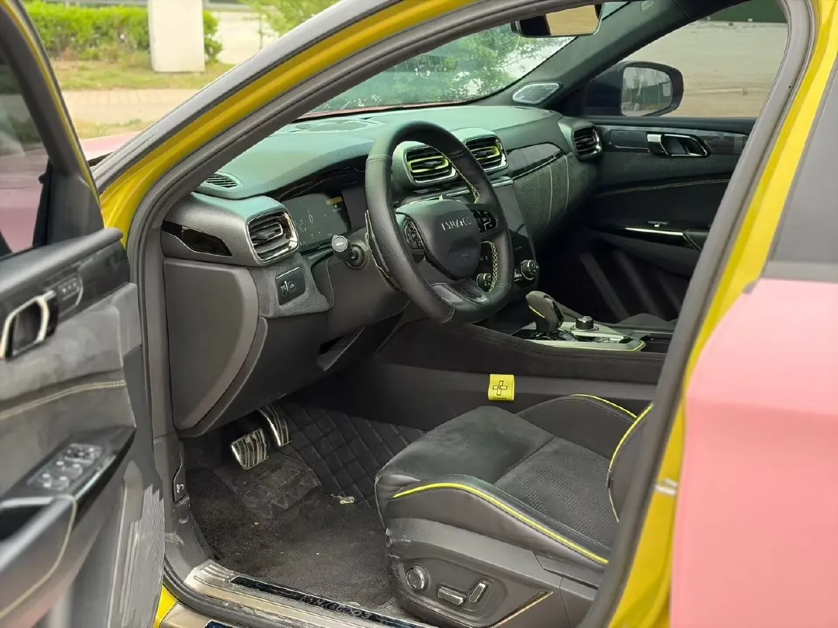 2020 LYNK&CO 03 2.0T 254HP L4 8AT,autocango,china used car exporter,china ev exporter,chinese used car exporter,chinese used ev exporter