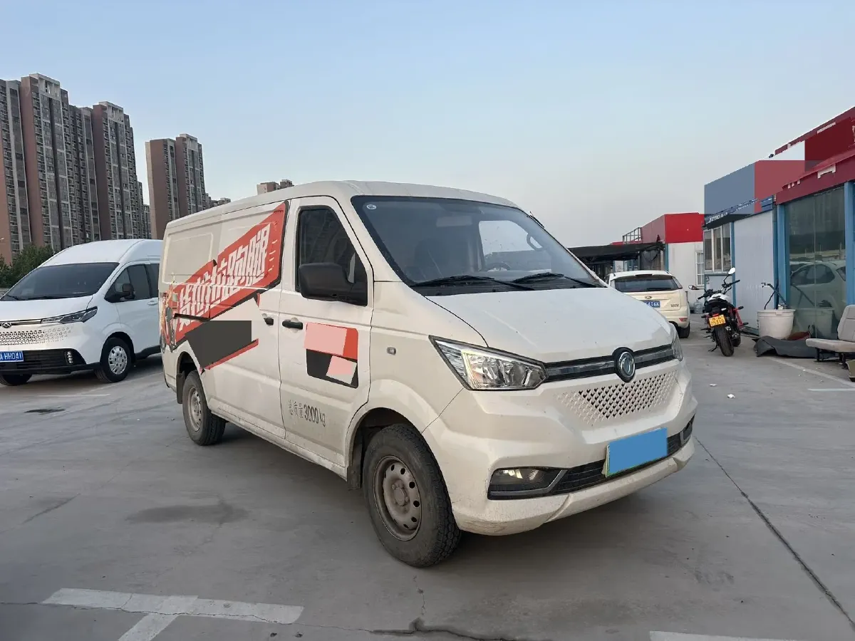2020 MAXUS XinTu EV90 BEV 72KWH,autocango,china used car exporter,china ev exporter,chinese used car exporter,chinese used ev exporter
