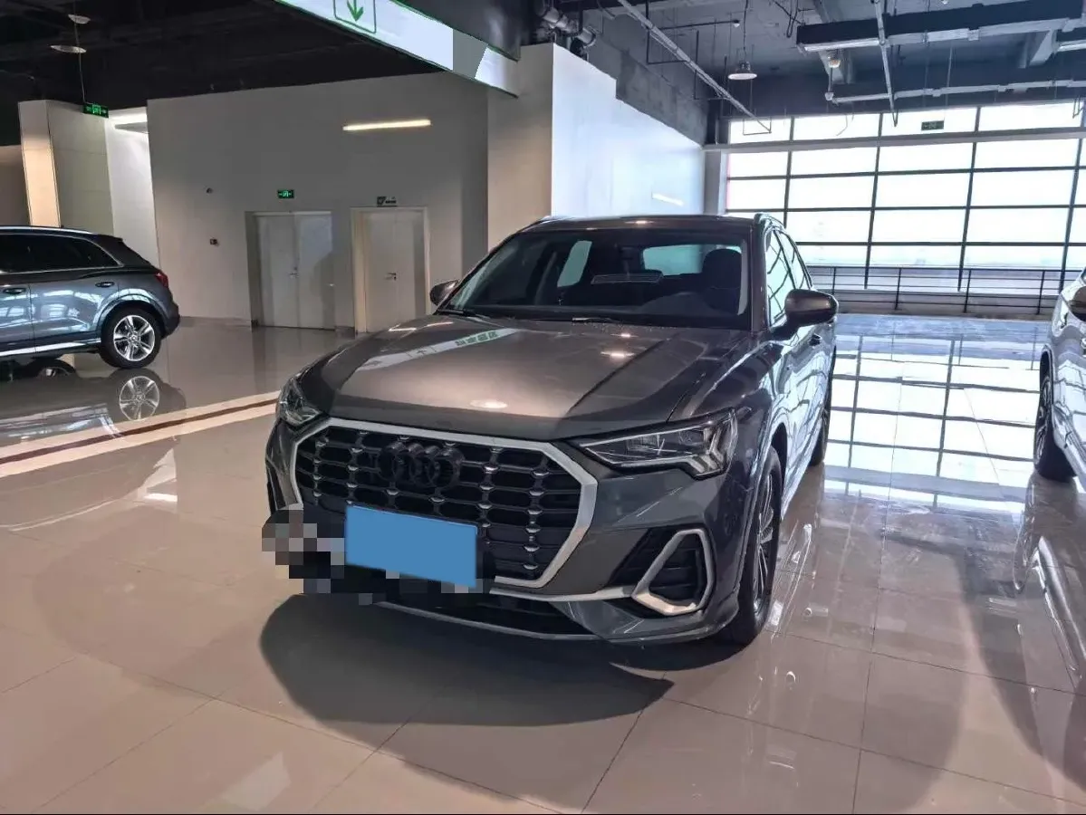 2021 Audi Q3 1.4T 150HP L4 7DCT,autocango,china used car exporter,china ev exporter,chinese used car exporter,chinese used ev exporter