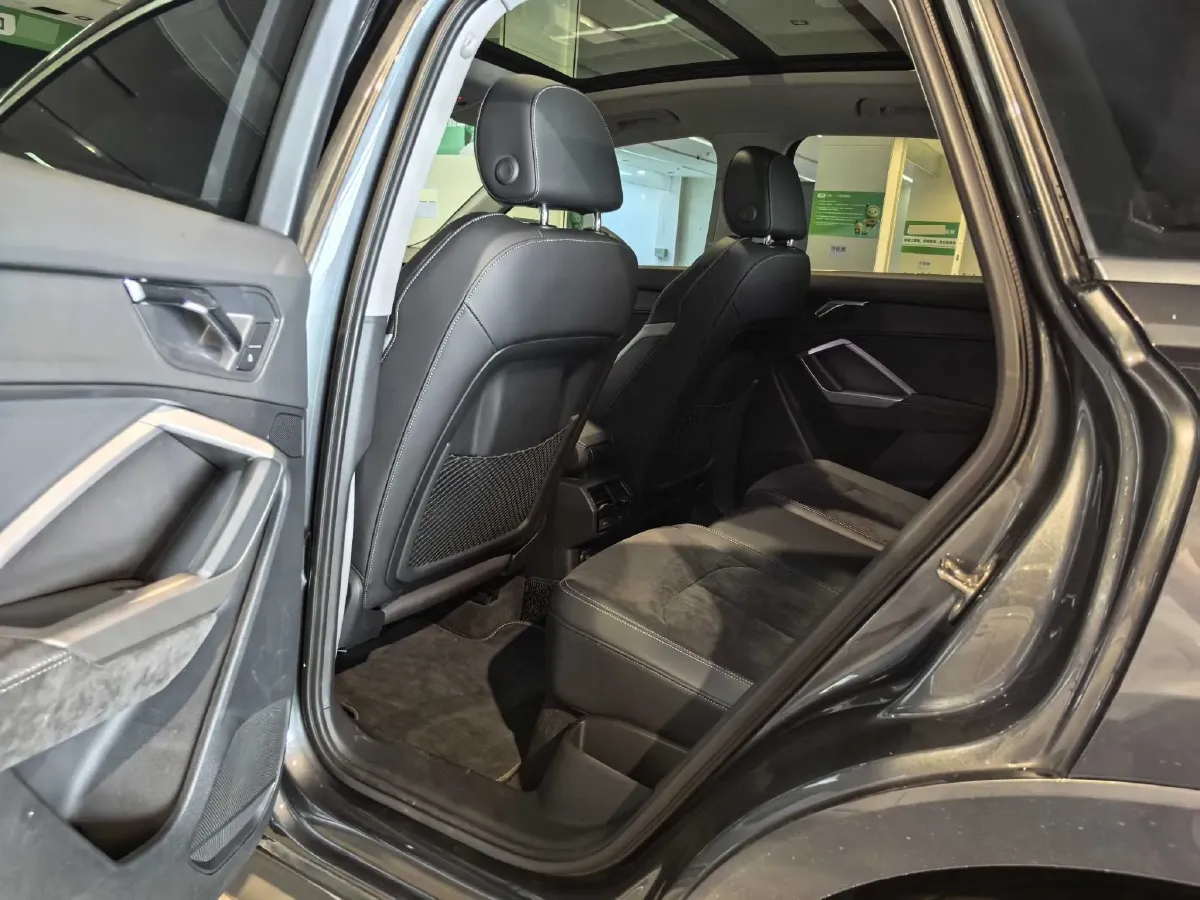 2021 Audi Q3 1.4T 150HP L4 7DCT,autocango,china used car exporter,china ev exporter,chinese used car exporter,chinese used ev exporter