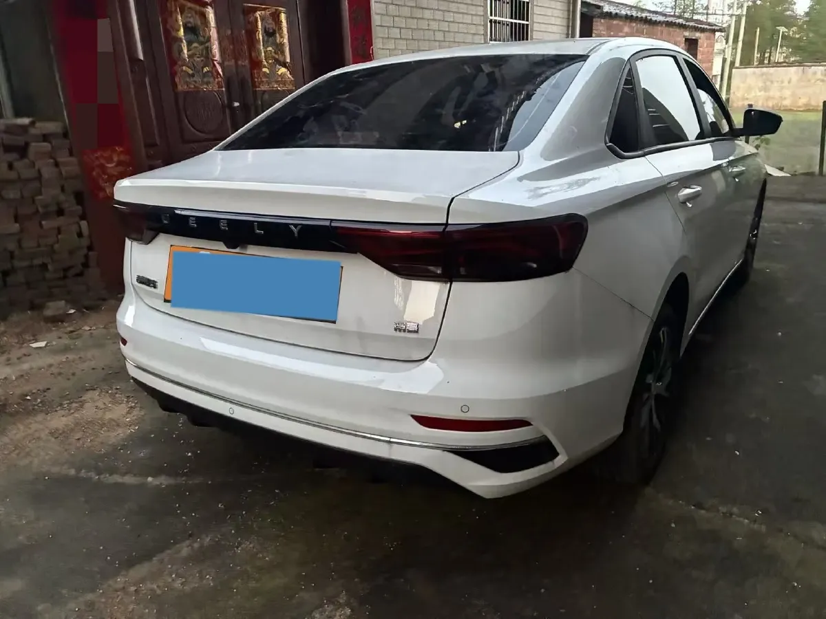 2025 Geely Emgrand 1.5L 127HP L4 CVT,autocango,china used car exporter,china ev exporter,chinese used car exporter,chinese used ev exporter