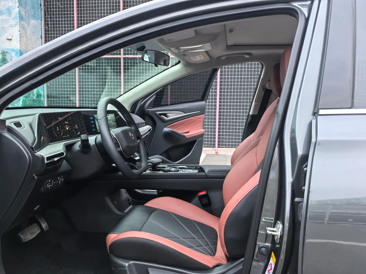 2022 ChangAn Eado 1.4T 160HP L4 7DCT,autocango,china used car exporter,china ev exporter,chinese used car exporter,chinese used ev exporter