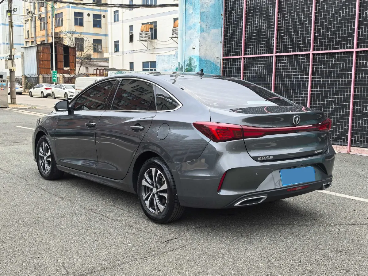 2022 ChangAn Eado 1.4T 160HP L4 7DCT,autocango,china used car exporter,china ev exporter,chinese used car exporter,chinese used ev exporter