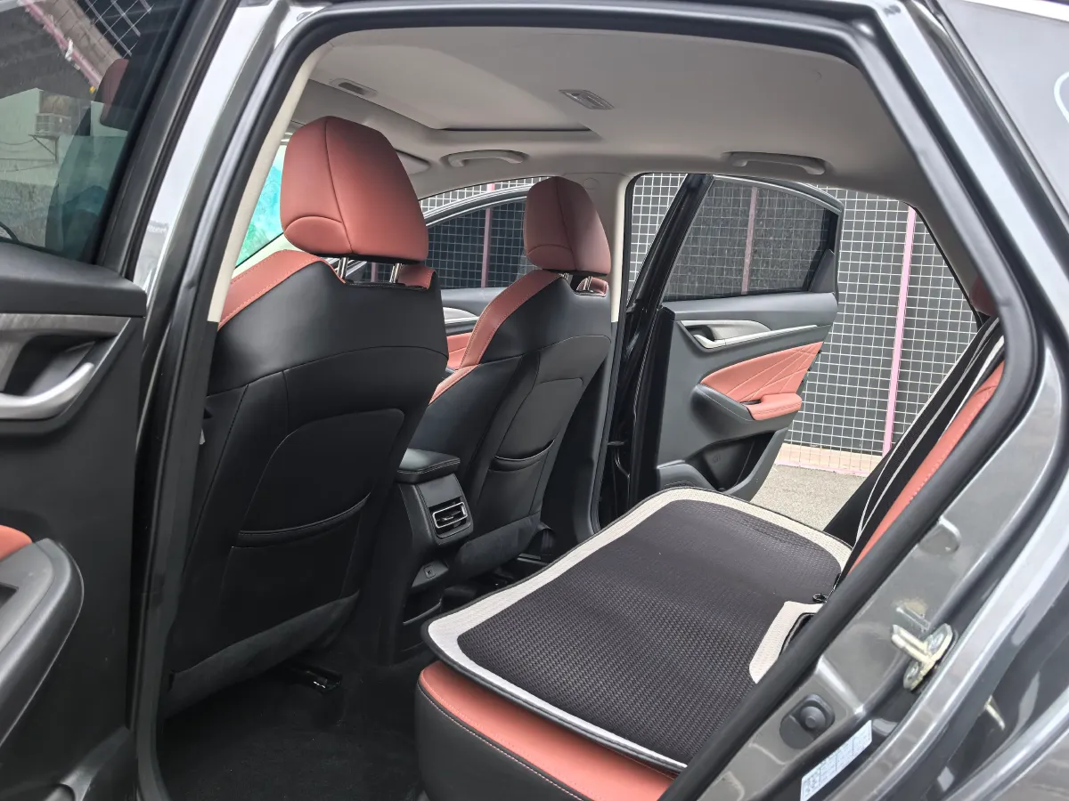 2022 ChangAn Eado 1.4T 160HP L4 7DCT,autocango,china used car exporter,china ev exporter,chinese used car exporter,chinese used ev exporter