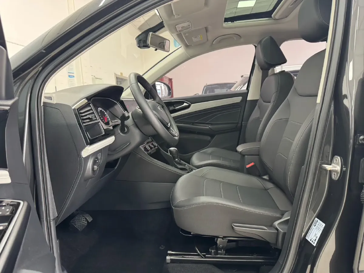 2022 Jetta VS5 1.4T 150HP L4 6AT,autocango,china used car exporter,china ev exporter,chinese used car exporter,chinese used ev exporter