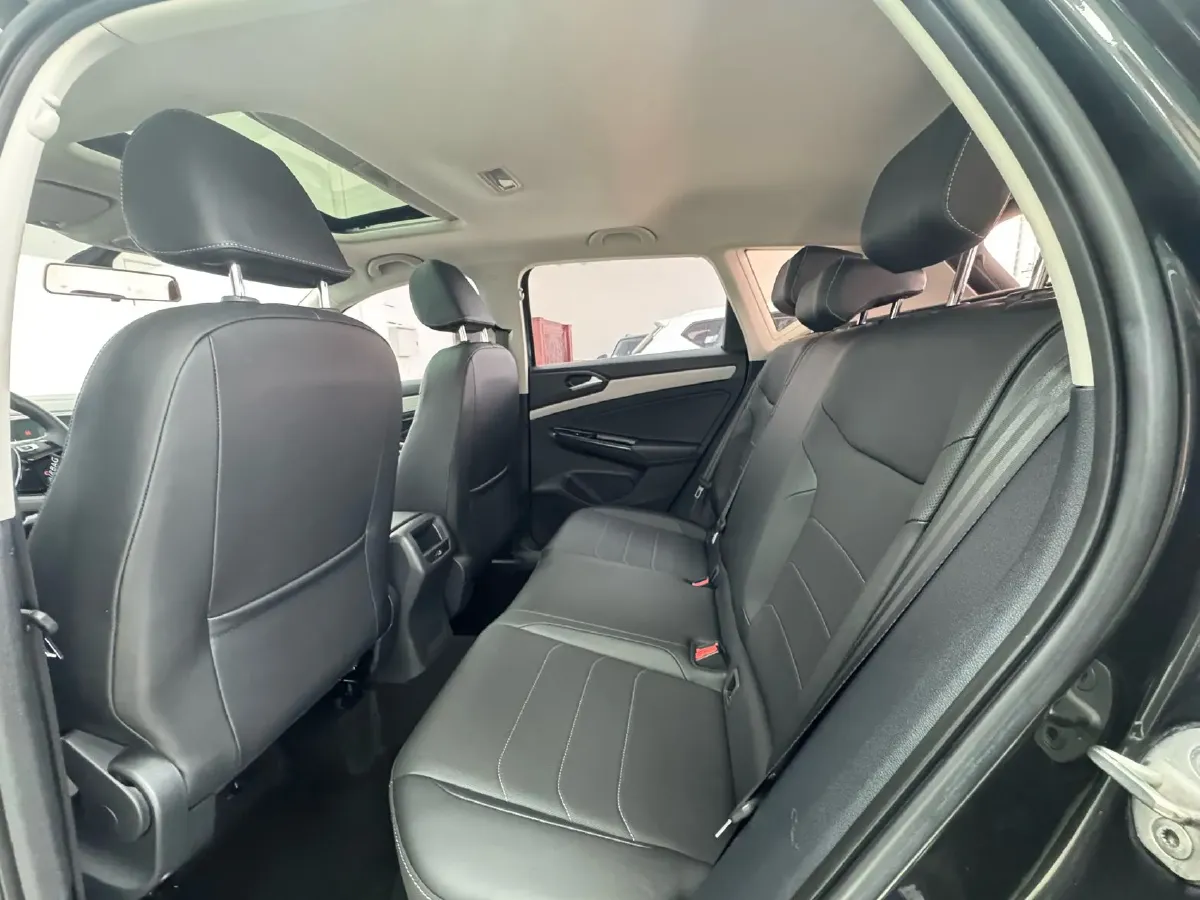 2022 Jetta VS5 1.4T 150HP L4 6AT,autocango,china used car exporter,china ev exporter,chinese used car exporter,chinese used ev exporter