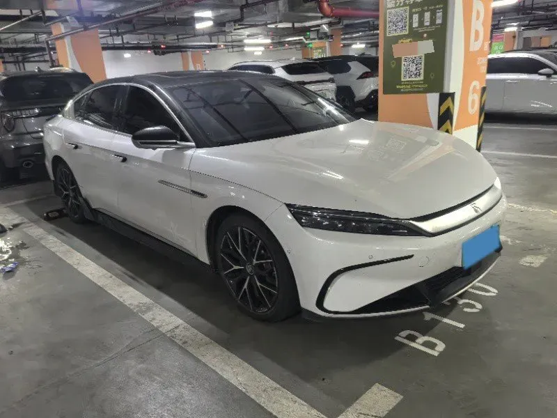 2022 Lincoln Corsair 2.0T 245HP L4 8AT,autocango,china used car exporter,china ev exporter,chinese used car exporter,chinese used ev exporter