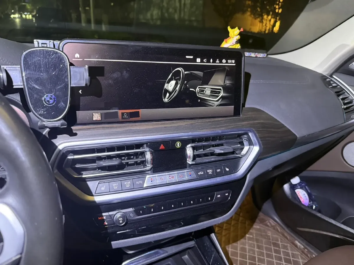 2022 BMW X3 2.0T 252HP L4 8AT,autocango,china used car exporter,china ev exporter,chinese used car exporter,chinese used ev exporter