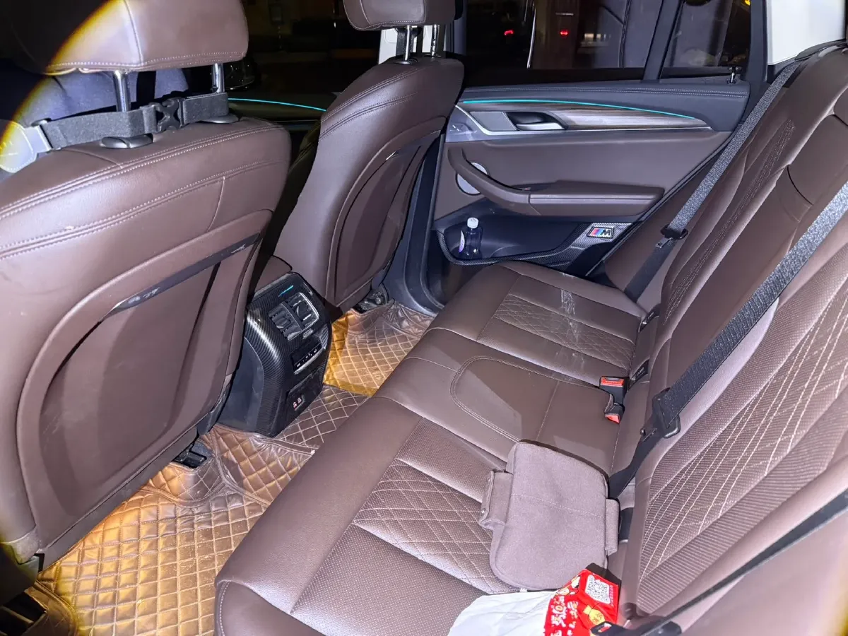 2022 BMW X3 2.0T 252HP L4 8AT,autocango,china used car exporter,china ev exporter,chinese used car exporter,chinese used ev exporter