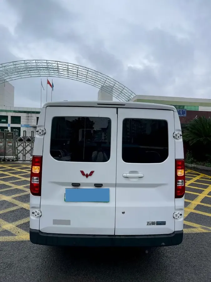 2024 WuLing YangGuang BEV 41.9KWH,autocango,china used car exporter,china ev exporter,chinese used car exporter,chinese used ev exporter