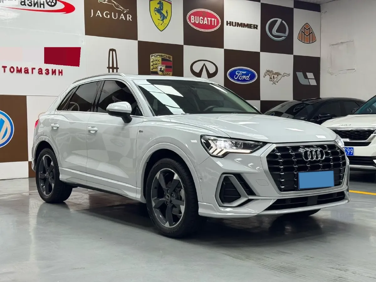 2022 Audi Q3 1.4T 150HP L4 7DCT,autocango,china used car exporter,china ev exporter,chinese used car exporter,chinese used ev exporter
