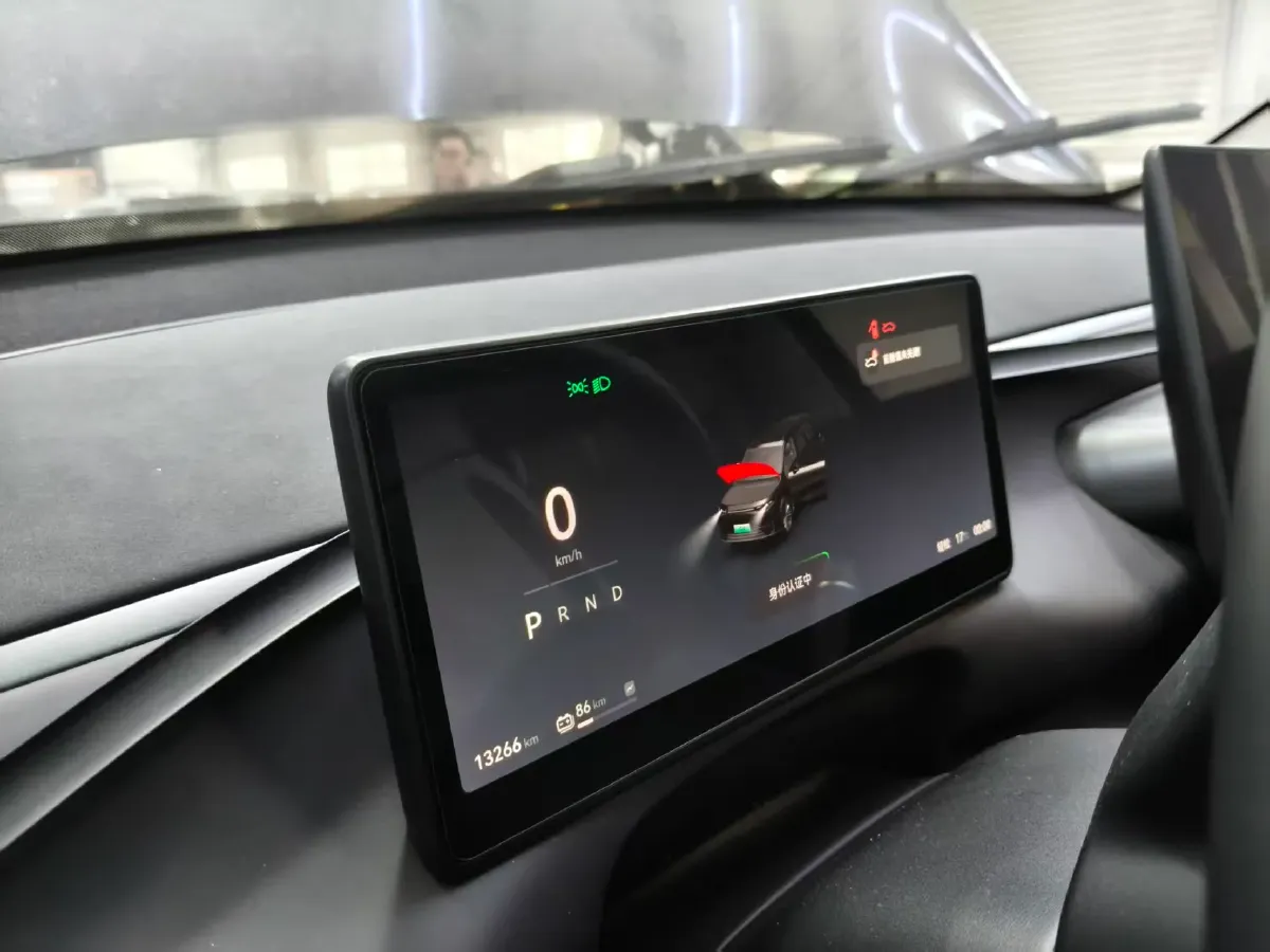 2025 LinkTour E-M8 BEV 65KWH,autocango,china used car exporter,china ev exporter,chinese used car exporter,chinese used ev exporter