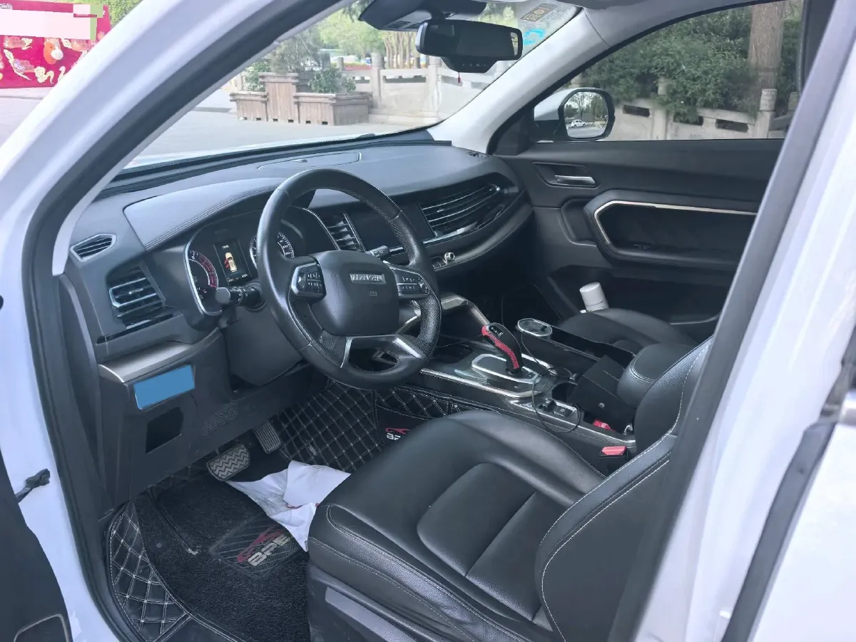 2020 Haval H6 1.5T 169HP L4 7DCT,autocango,china used car exporter,china ev exporter,chinese used car exporter,chinese used ev exporter