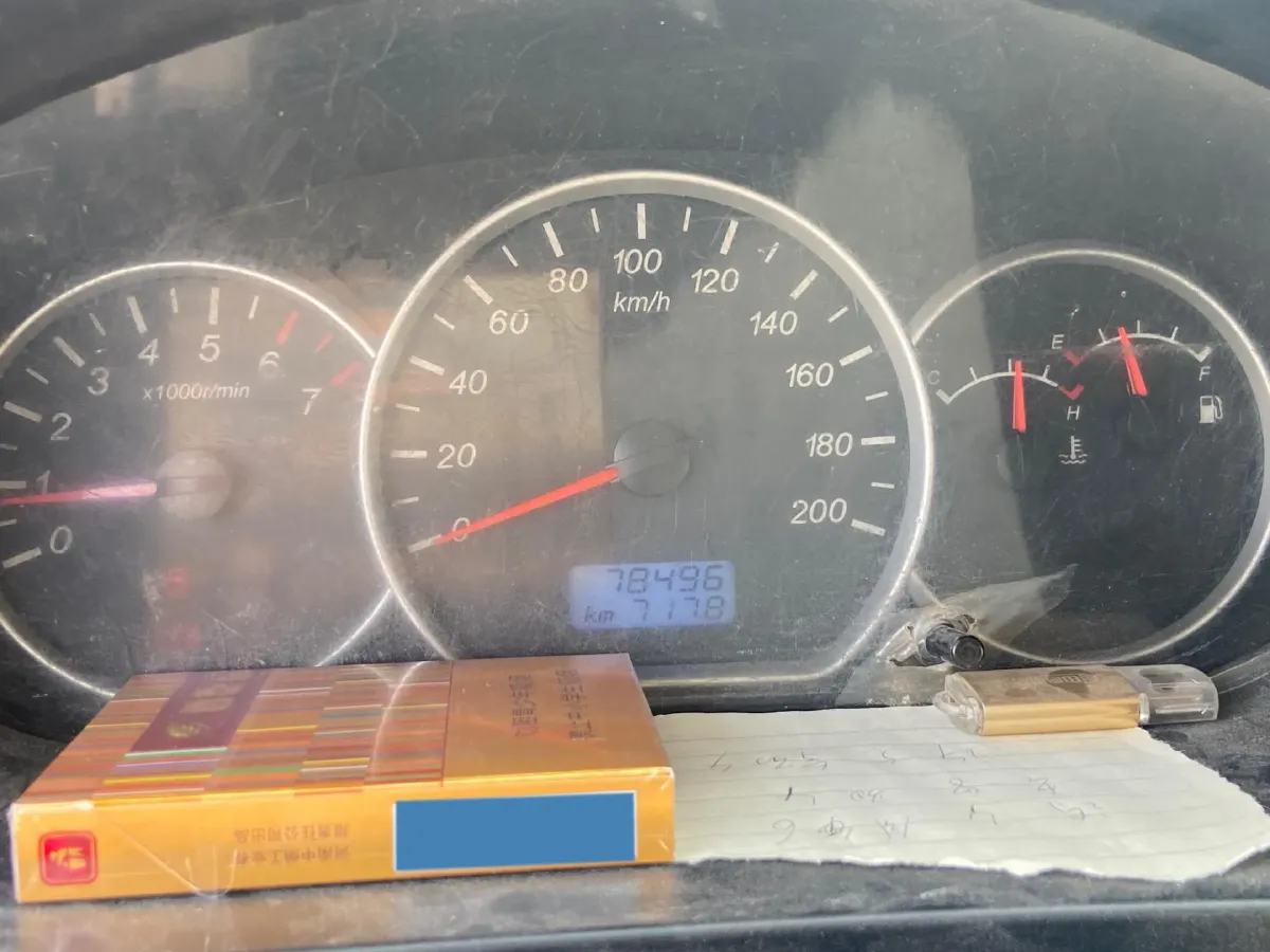 2016 WuLing HongGuang 1.5L 112HP L4 5MT,autocango,china used car exporter,china ev exporter,chinese used car exporter,chinese used ev exporter