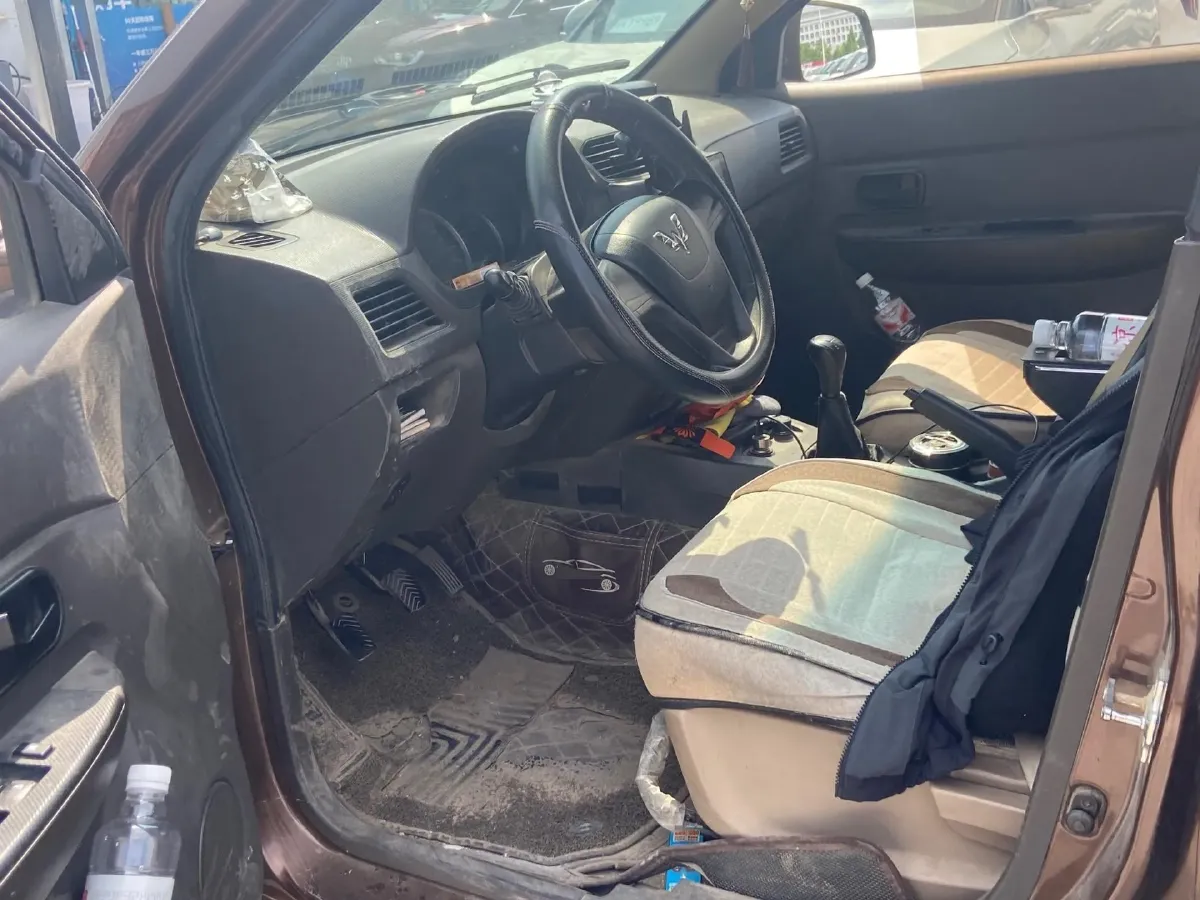 2016 WuLing HongGuang 1.5L 112HP L4 5MT,autocango,china used car exporter,china ev exporter,chinese used car exporter,chinese used ev exporter