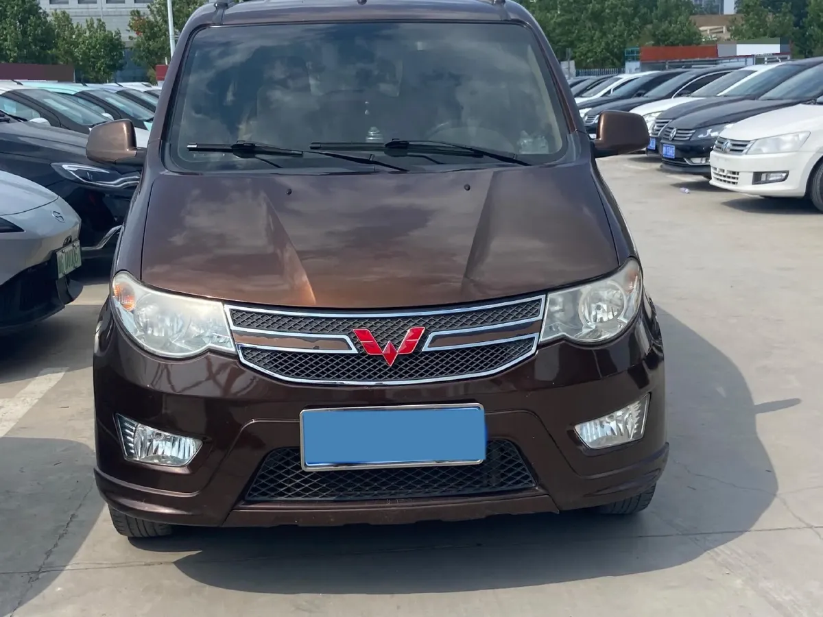 2016 WuLing HongGuang 1.5L 112HP L4 5MT,autocango,china used car exporter,china ev exporter,chinese used car exporter,chinese used ev exporter