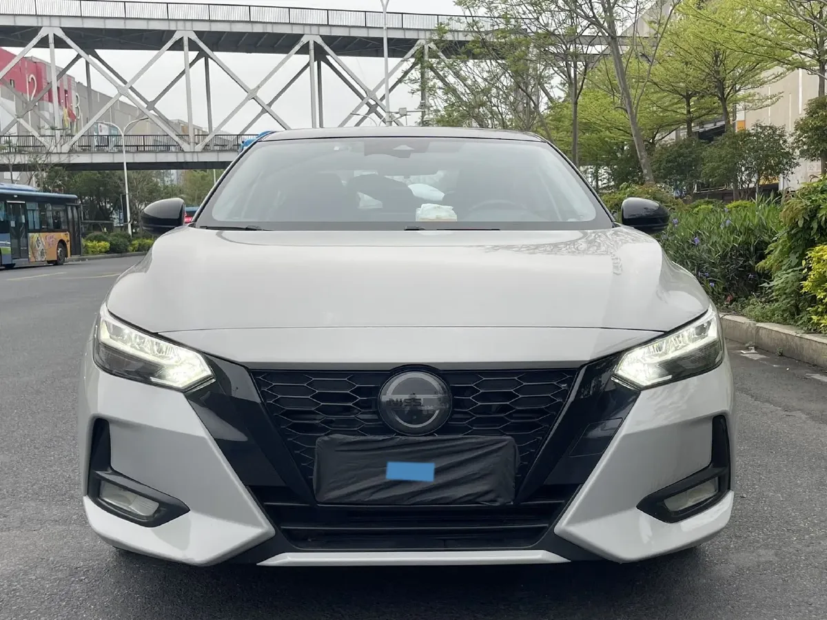 2022 Nissan Sylphy 1.6L 135HP L4 CVT,autocango,china used car exporter,china ev exporter,chinese used car exporter,chinese used ev exporter