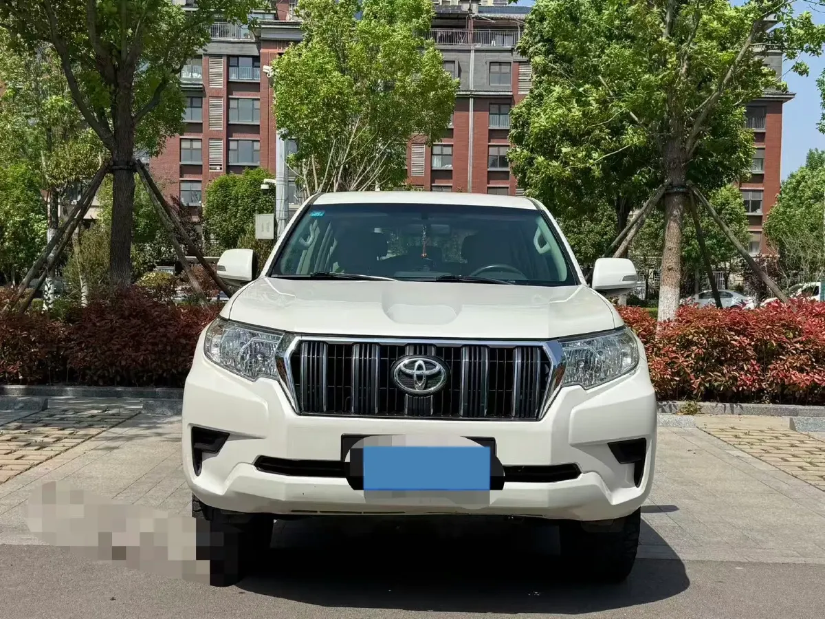 2019 Land Rover Range Rover Velar 2.0T 300HP L4 8AT,autocango,china used car exporter,china ev exporter,chinese used car exporter,chinese used ev exporter