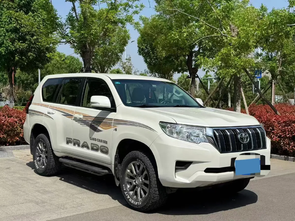 2019 Land Rover Range Rover Velar 2.0T 300HP L4 8AT,autocango,china used car exporter,china ev exporter,chinese used car exporter,chinese used ev exporter