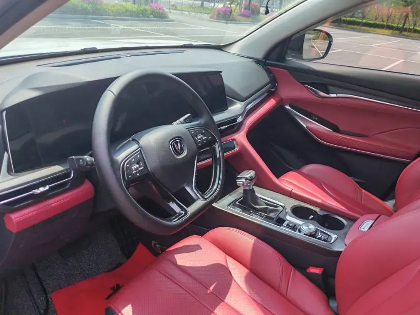 2020 ChangAn CS75 Plus 1.5T 178HP L4 6AT,autocango,china used car exporter,china ev exporter,chinese used car exporter,chinese used ev exporter