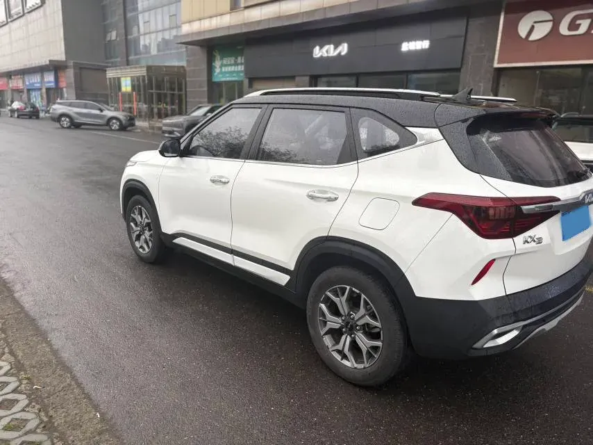 2021 Kia KX3 1.5L 115HP L4 CVT,autocango,china used car exporter,china ev exporter,chinese used car exporter,chinese used ev exporter