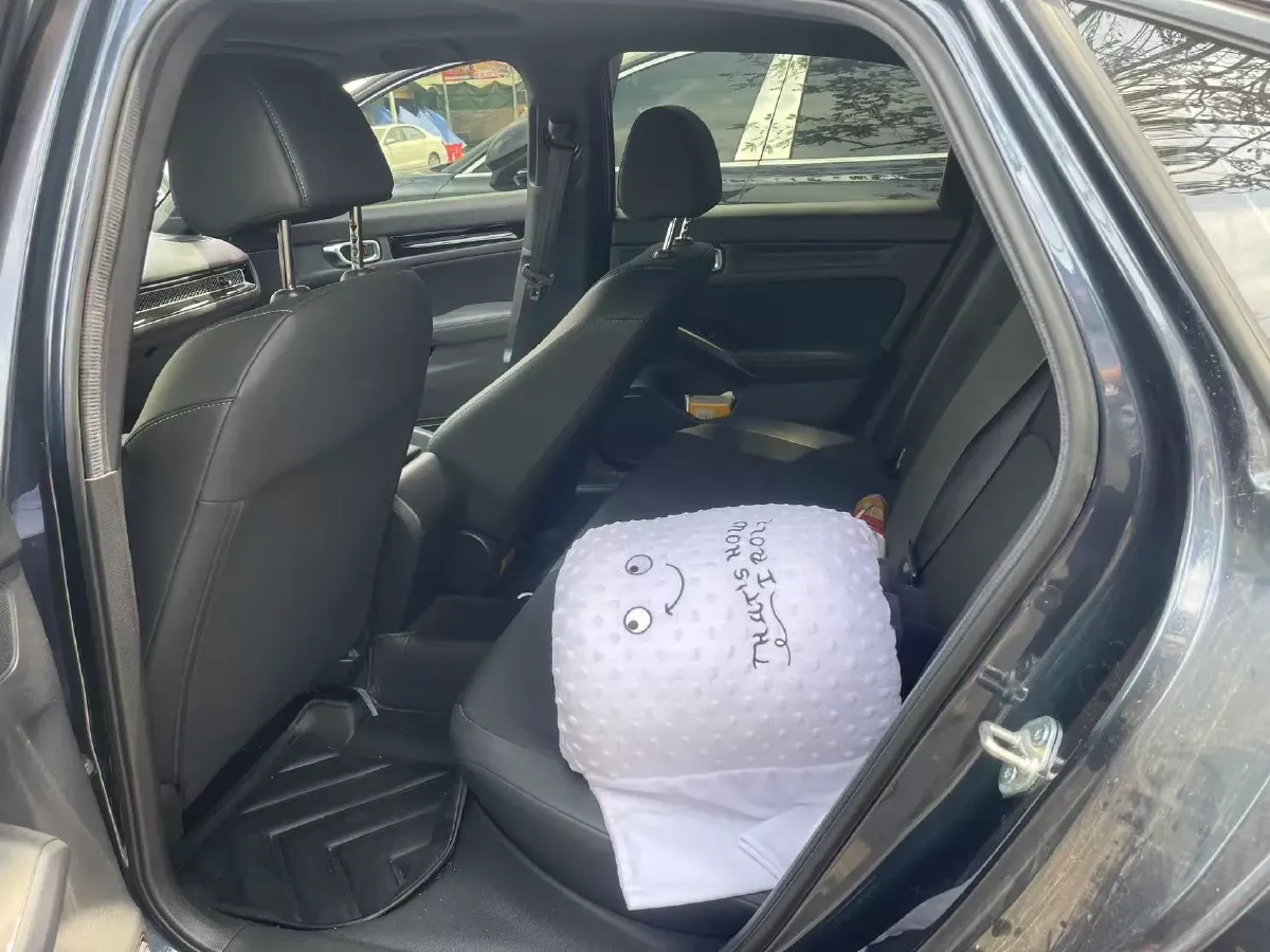 2022 Honda Civic 1.5T 182HP L4 CVT,autocango,china used car exporter,china ev exporter,chinese used car exporter,chinese used ev exporter