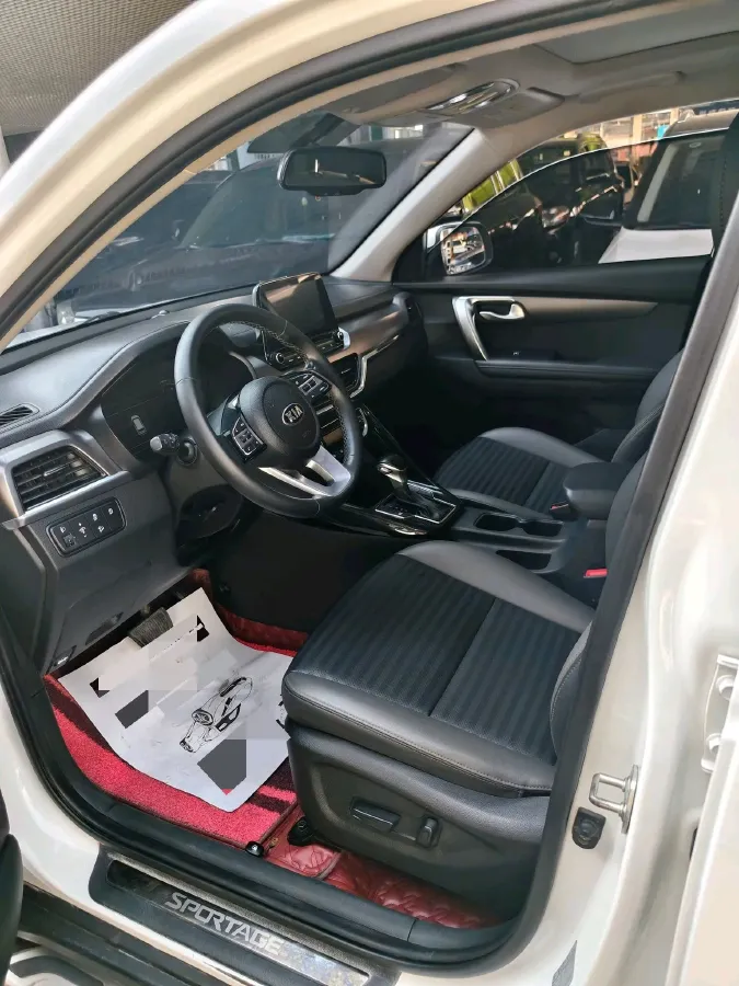 2018 Kia Sportage R 2.0L 160HP L4 6AT,autocango,china used car exporter,china ev exporter,chinese used car exporter,chinese used ev exporter