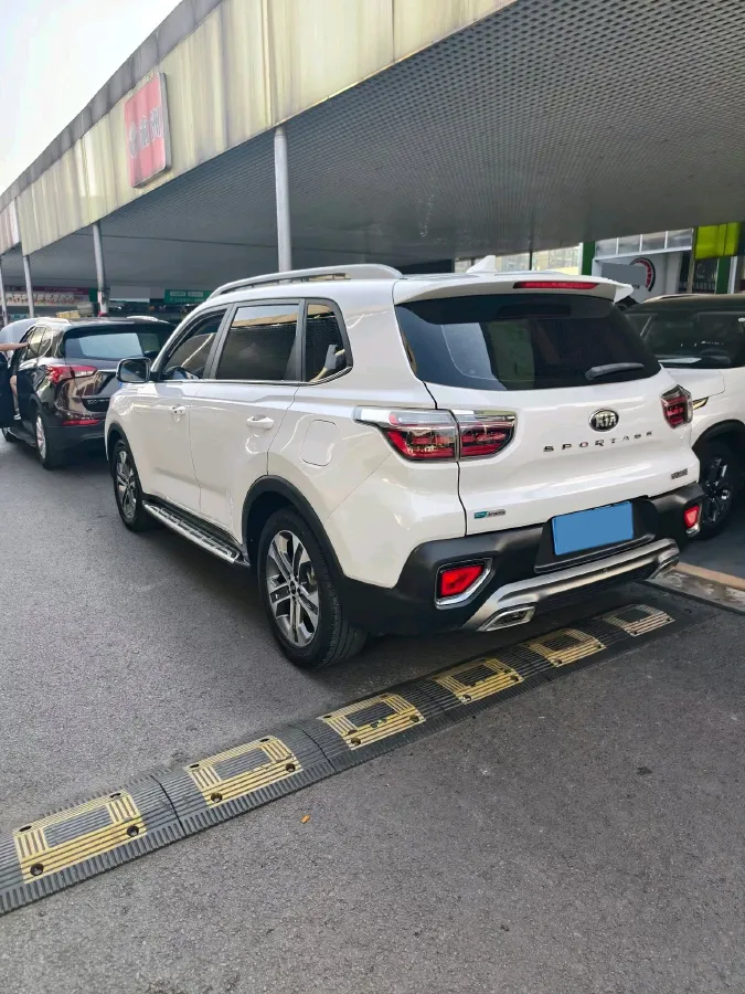 2018 Kia Sportage R 2.0L 160HP L4 6AT,autocango,china used car exporter,china ev exporter,chinese used car exporter,chinese used ev exporter