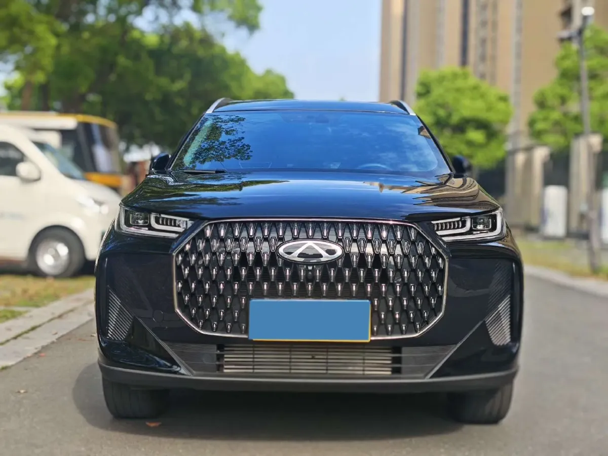 2025 Chery Tiggo 7 Plus 1.6T 197HP L4 8AT,autocango,china used car exporter,china ev exporter,chinese used car exporter,chinese used ev exporter