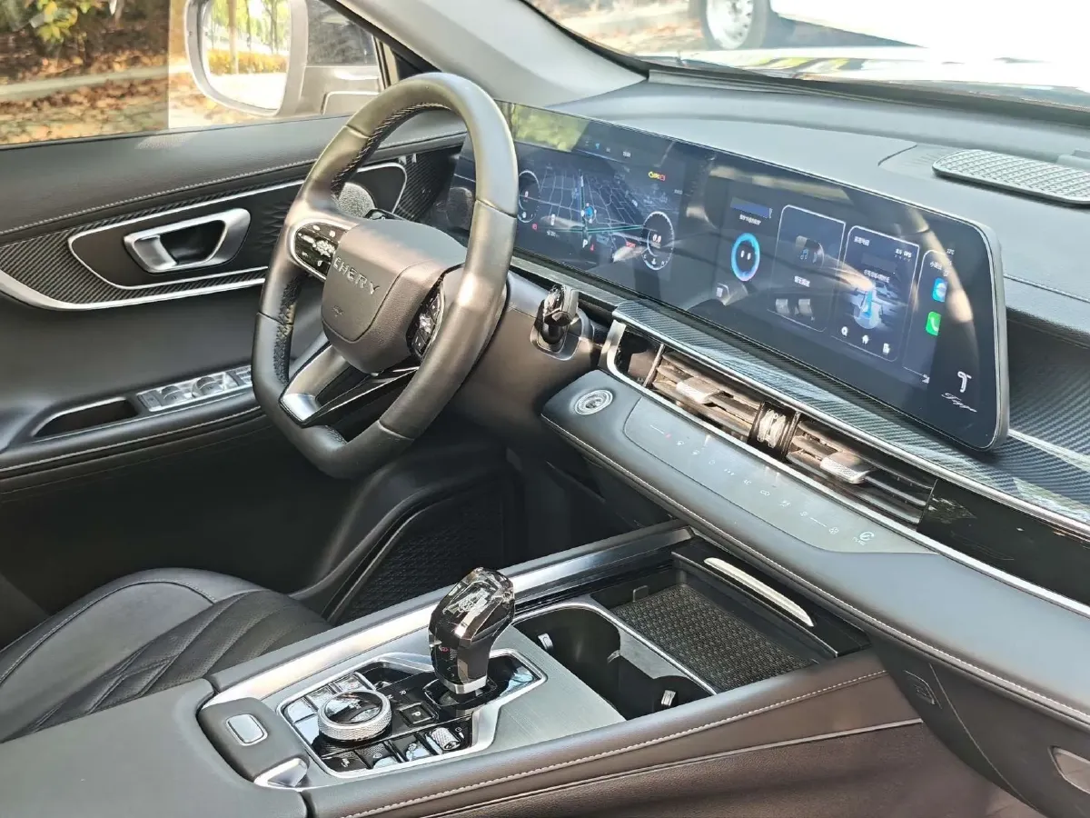 2025 Chery Tiggo 7 Plus 1.6T 197HP L4 8AT,autocango,china used car exporter,china ev exporter,chinese used car exporter,chinese used ev exporter