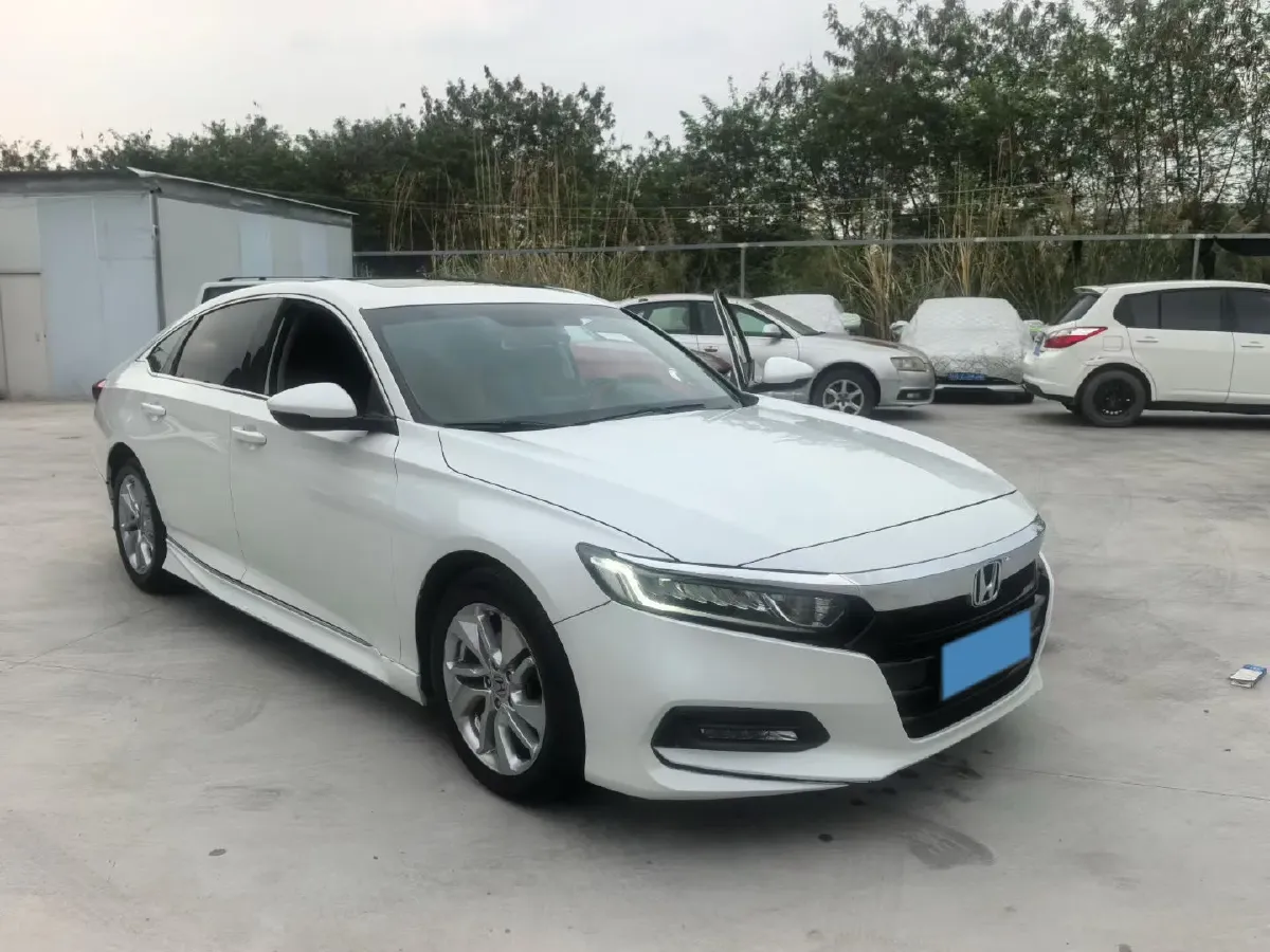 2018 Honda Accord 1.5T 194HP L4 CVT,autocango,china used car exporter,china ev exporter,chinese used car exporter,chinese used ev exporter