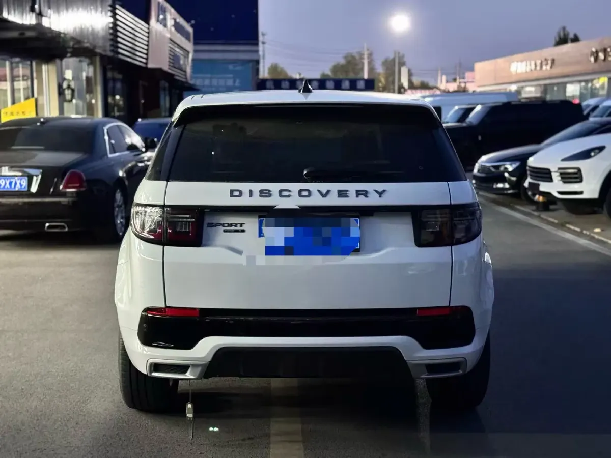 2020 Land Rover Discovery Sport 2.0T 249HP L4 9AT,autocango,china used car exporter,china ev exporter,chinese used car exporter,chinese used ev exporter