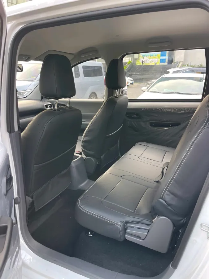 2025 WuLing HongGuang New Energy REEV 99HP REEV,autocango,china used car exporter,china ev exporter,chinese used car exporter,chinese used ev exporter