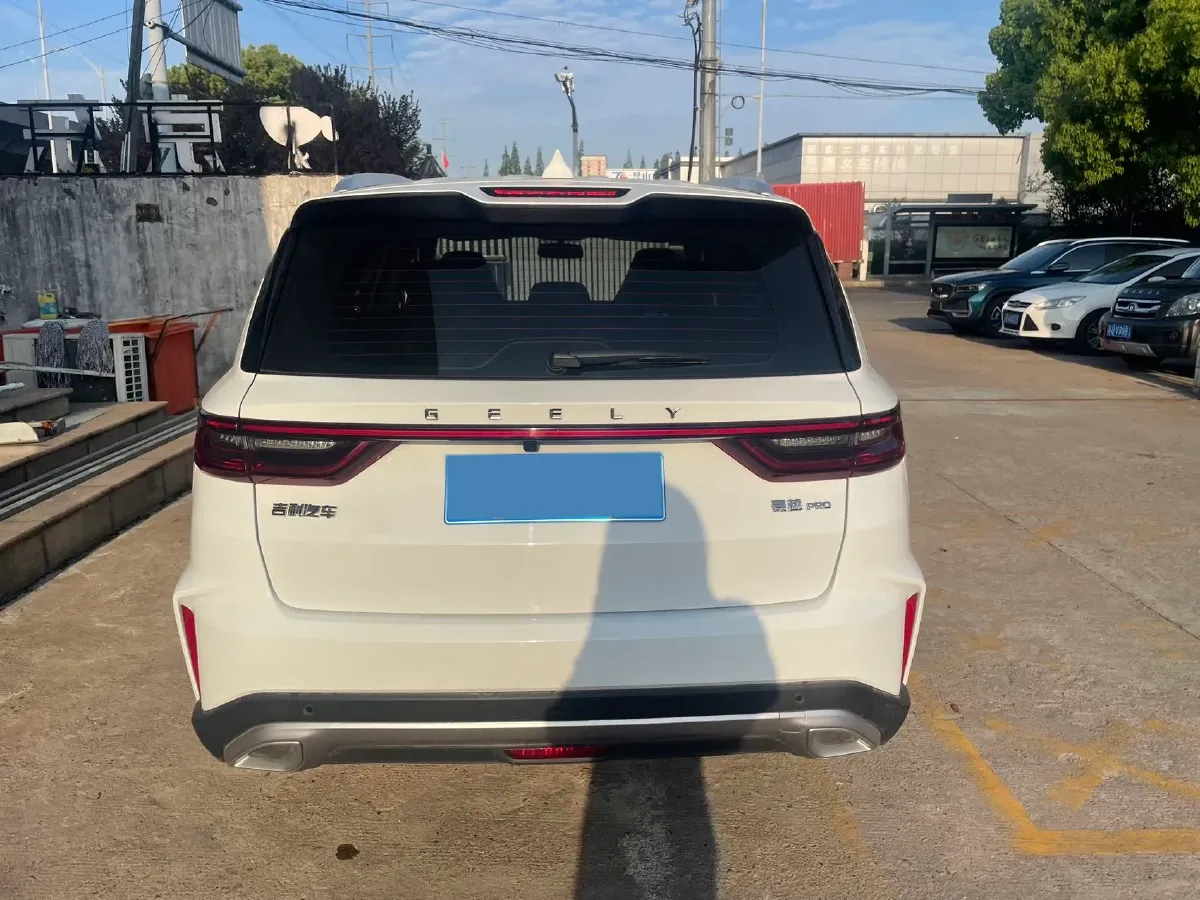 2024 Geely OkavangoPRO 1.5T 181HP L4 7DCT,autocango,china used car exporter,china ev exporter,chinese used car exporter,chinese used ev exporter