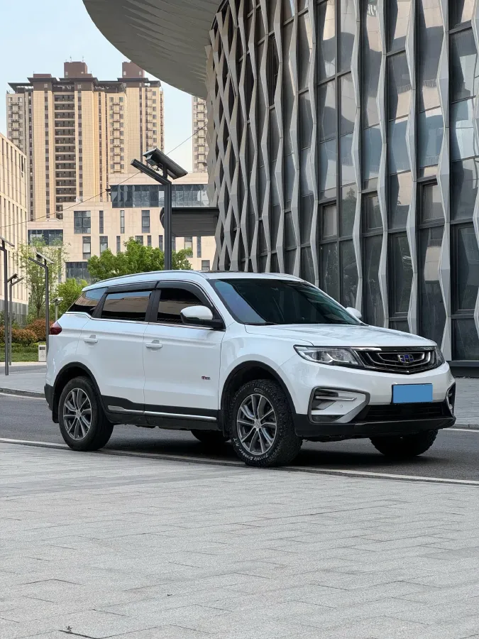 2020 Roewe i6 1.5T 169HP L4 7DCT,autocango,china used car exporter,china ev exporter,chinese used car exporter,chinese used ev exporter
