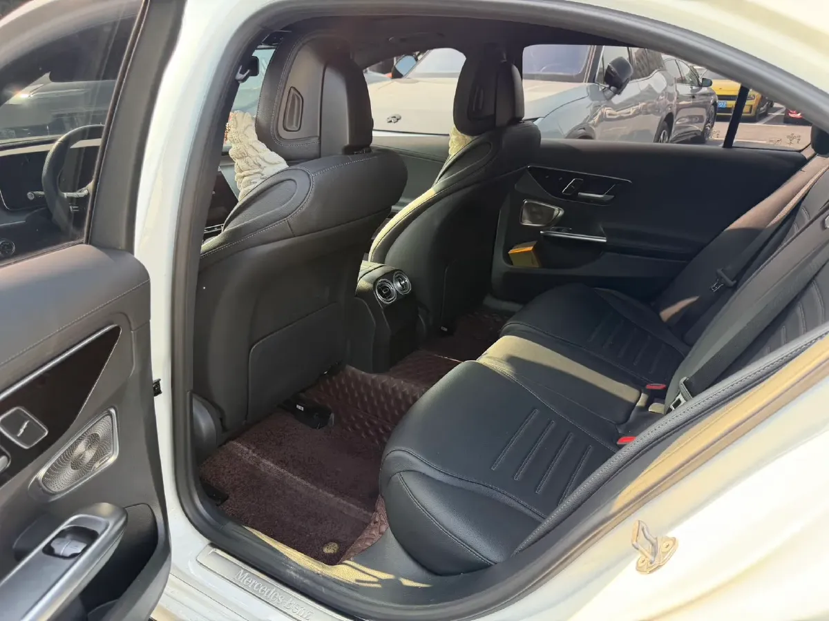 2023 Mercedes-Benz C Class 1.5T 204HP L4 9AT,autocango,china used car exporter,china ev exporter,chinese used car exporter,chinese used ev exporter