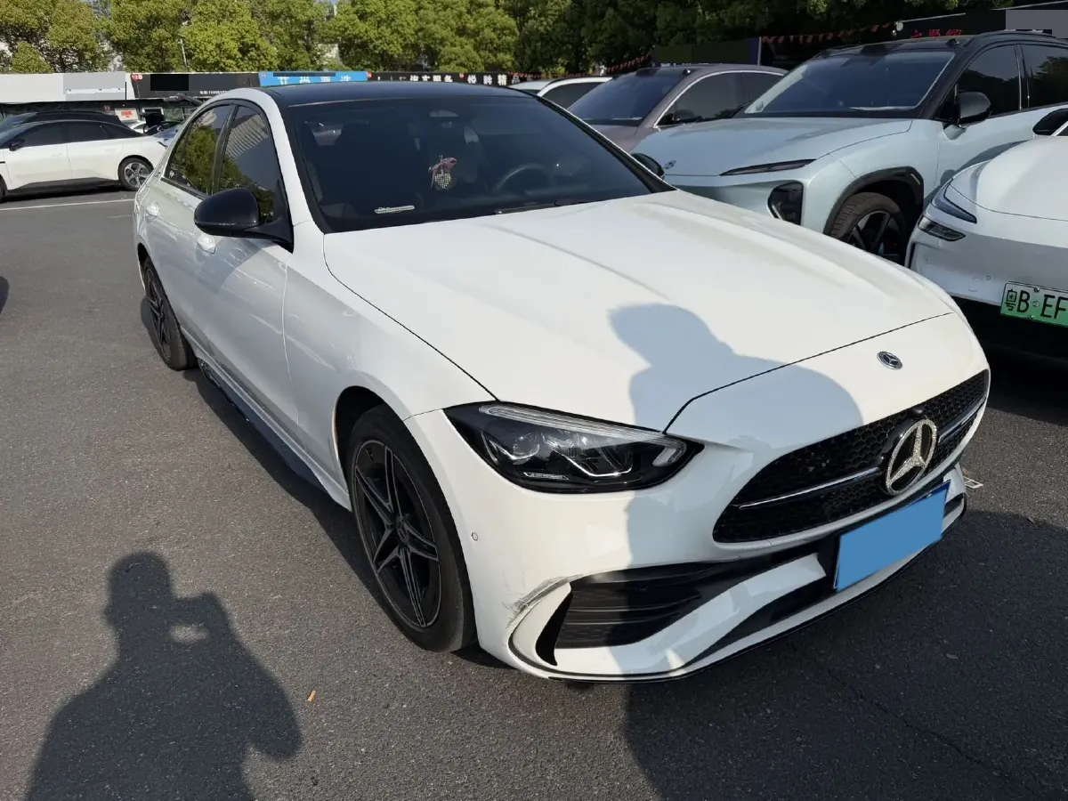 2023 Mercedes-Benz C Class 1.5T 204HP L4 9AT,autocango,china used car exporter,china ev exporter,chinese used car exporter,chinese used ev exporter