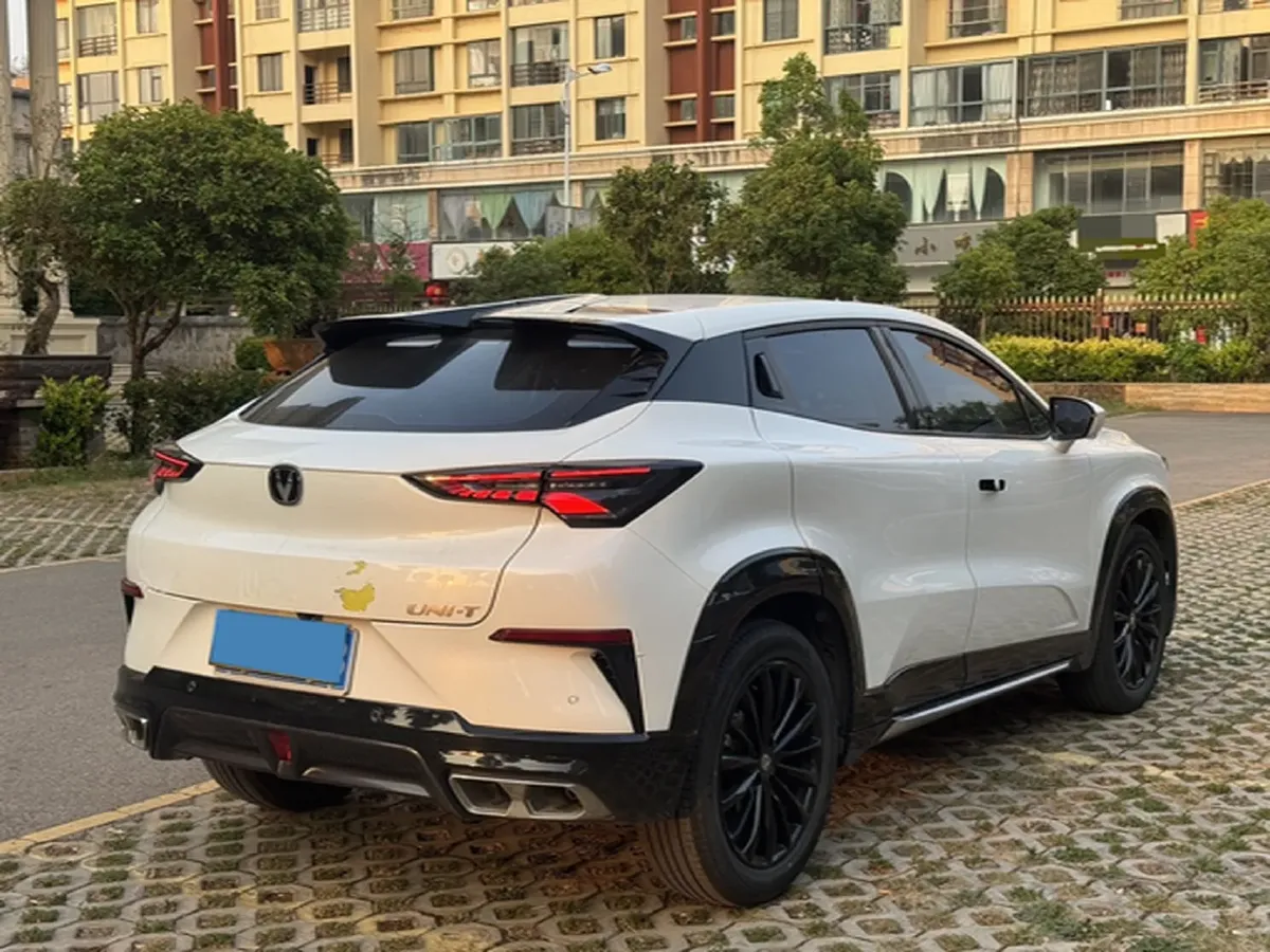 2023 ChangAn UNI-T 1.5T 188HP L4 7DCT,autocango,china used car exporter,china ev exporter,chinese used car exporter,chinese used ev exporter