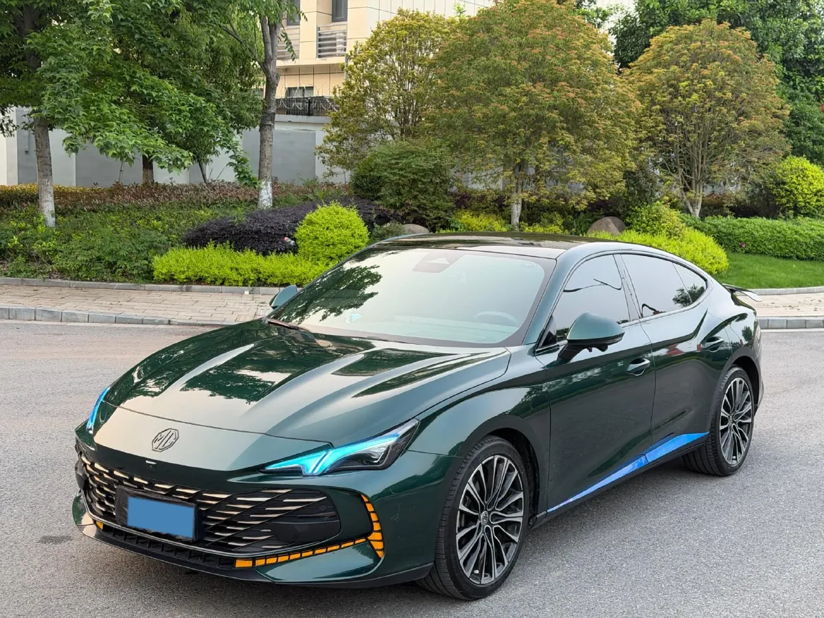 2023 MG 7 2.0T 261HP L4 9AT,autocango,china used car exporter,china ev exporter,chinese used car exporter,chinese used ev exporter