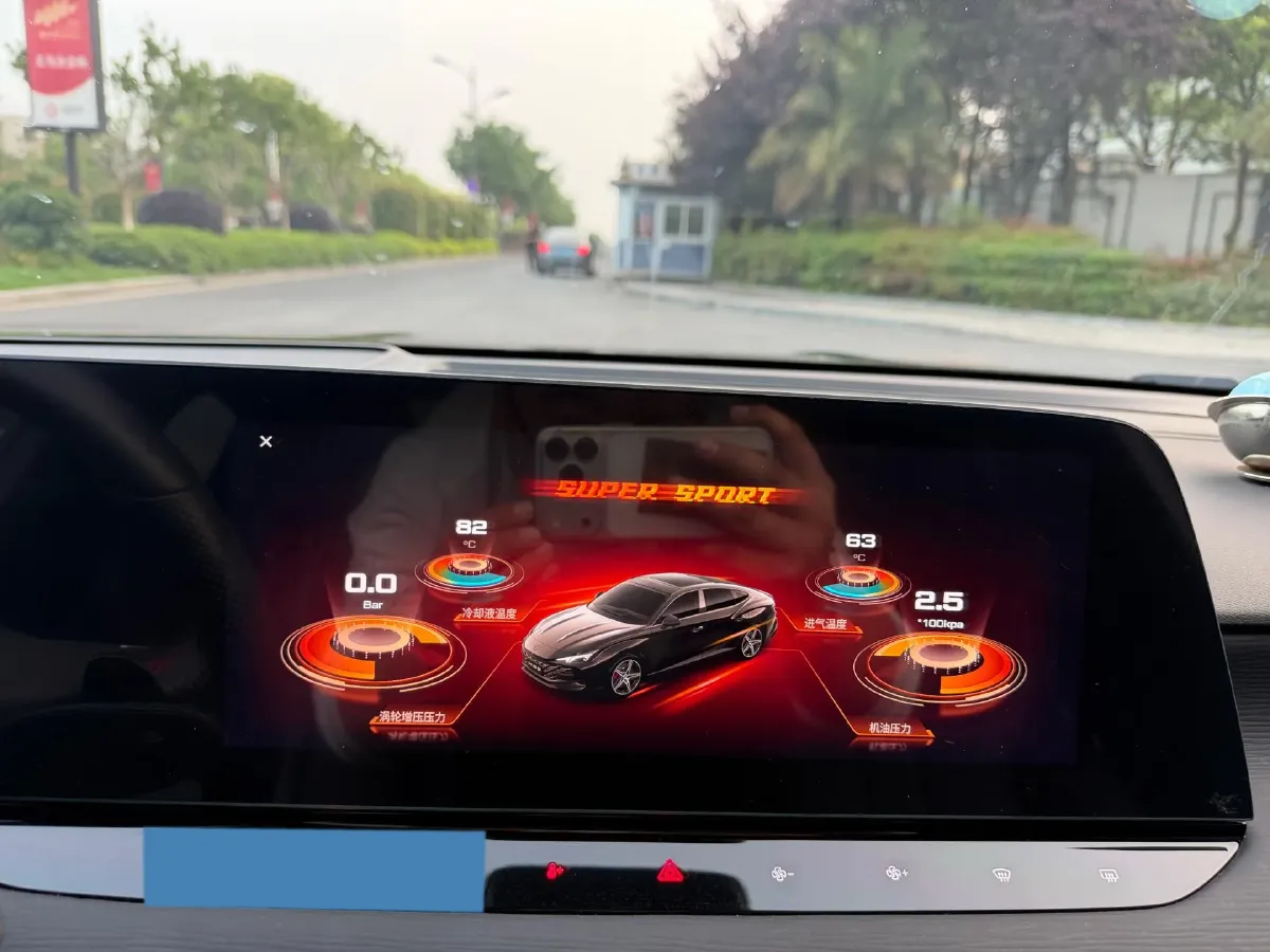 2023 MG 7 2.0T 261HP L4 9AT,autocango,china used car exporter,china ev exporter,chinese used car exporter,chinese used ev exporter