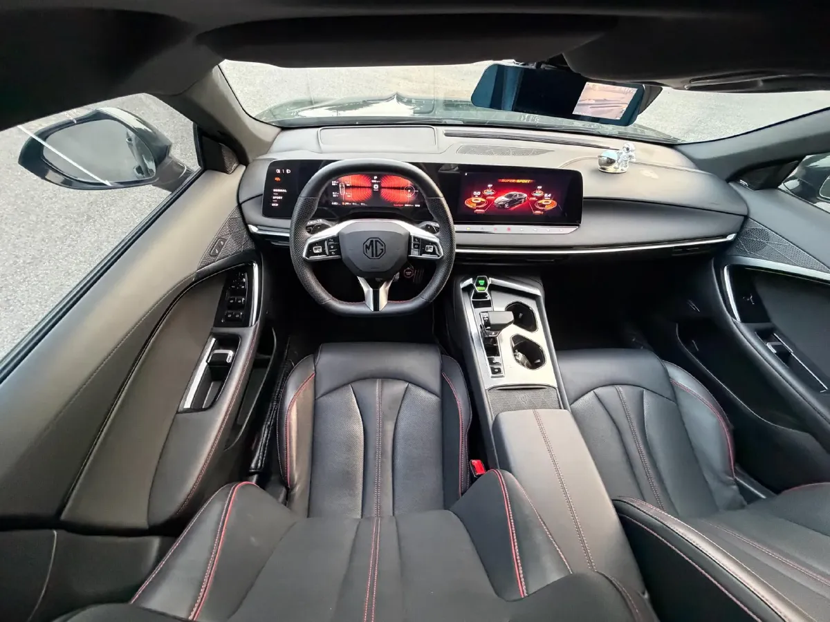 2023 MG 7 2.0T 261HP L4 9AT,autocango,china used car exporter,china ev exporter,chinese used car exporter,chinese used ev exporter