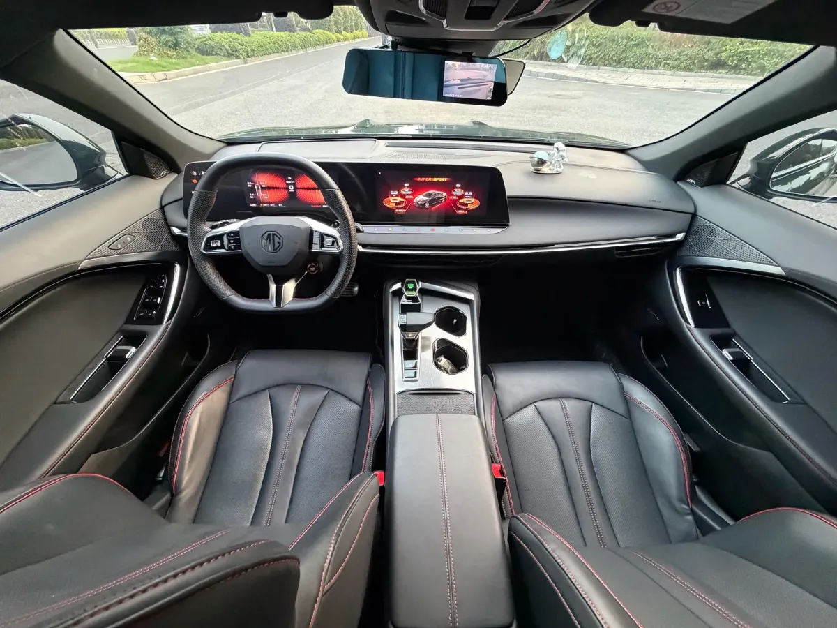 2023 MG 7 2.0T 261HP L4 9AT,autocango,china used car exporter,china ev exporter,chinese used car exporter,chinese used ev exporter